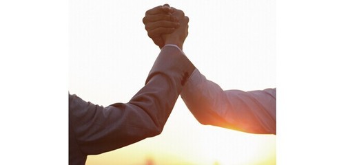 軟件開(kāi)發(fā)工程師與測(cè)試工程師的溝通 軟件公司高效協(xié)作的核心